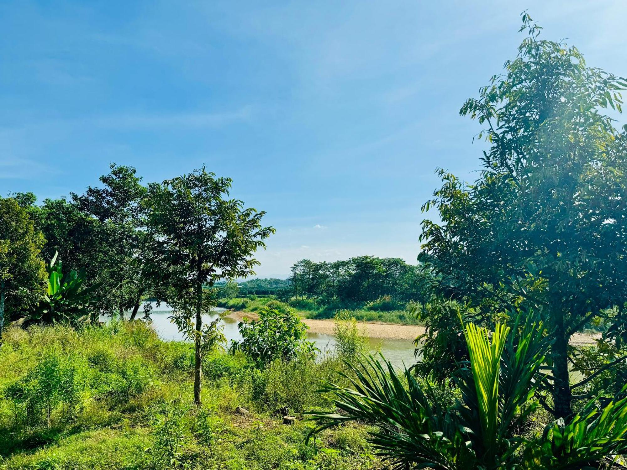 Lava Rock Viet Nam Lodge Anhfly Resort Nam กั๊ตเตียน ภายนอก รูปภาพ