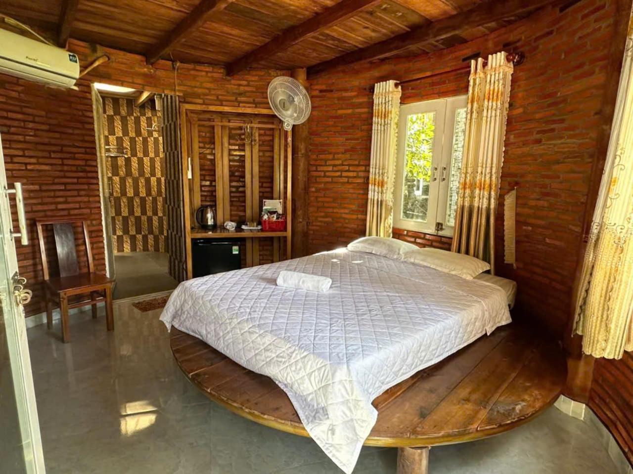 Lava Rock Viet Nam Lodge Anhfly Resort Nam กั๊ตเตียน ภายนอก รูปภาพ