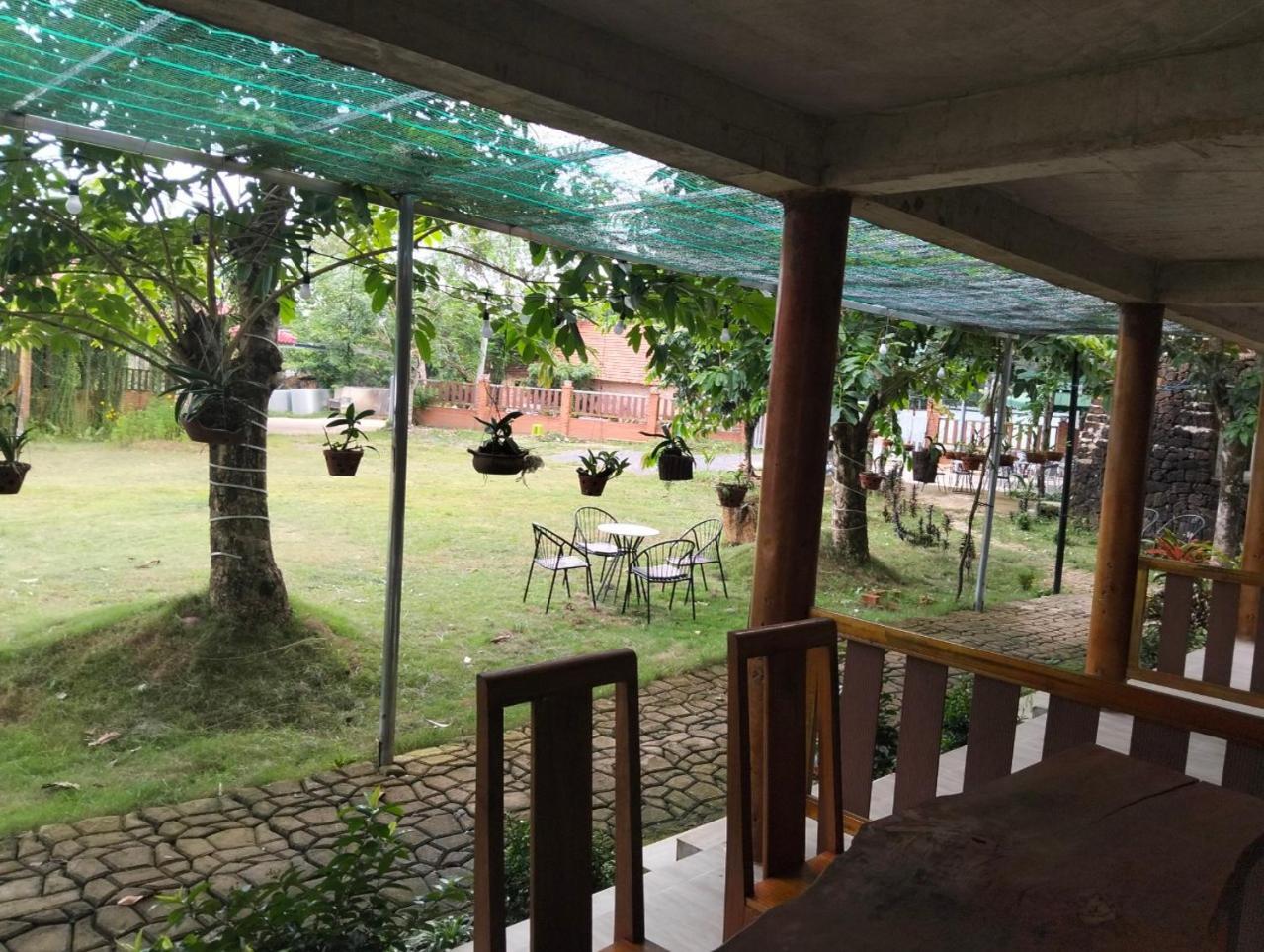 Lava Rock Viet Nam Lodge Anhfly Resort Nam กั๊ตเตียน ภายนอก รูปภาพ